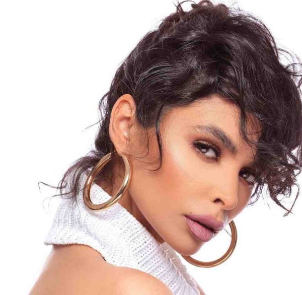 من هي الممثلة المغربية كوثر بودراجة ويكيبيديا السيرة الذاتية